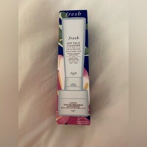 Soy Face Cleanser & Lotus Youth Preserve Moisturizer Gift Set from Fresh - BNIB
